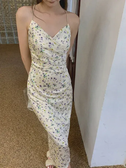 High-Waist Silhouette
